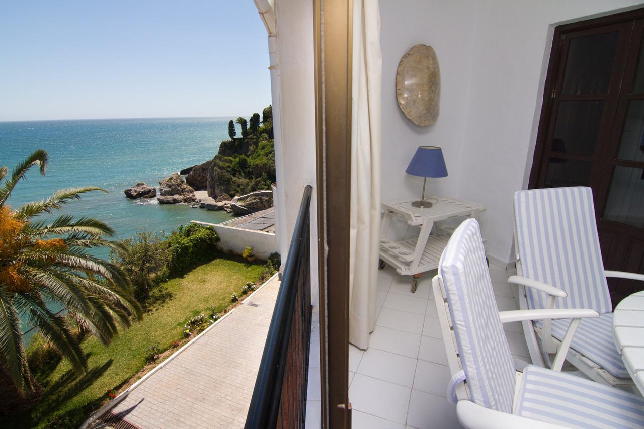Tuhillo 3B Menyber Apartman Nerja Kültér fotó